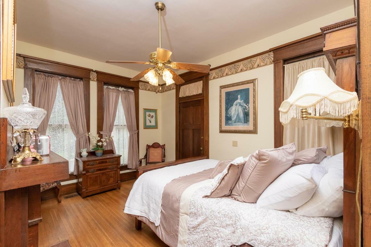 Herlong Mansion 4*