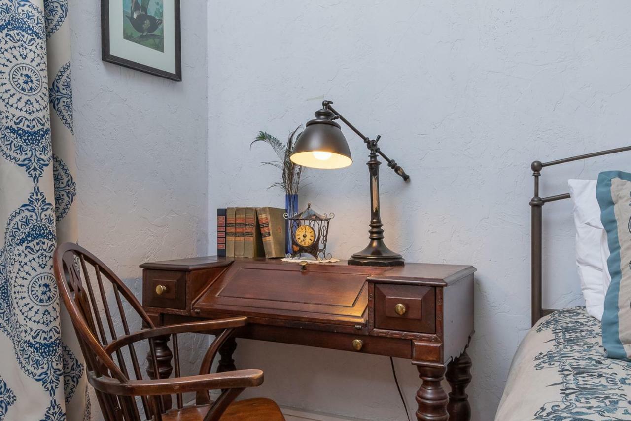 Bed & Breakfast Herlong Mansion